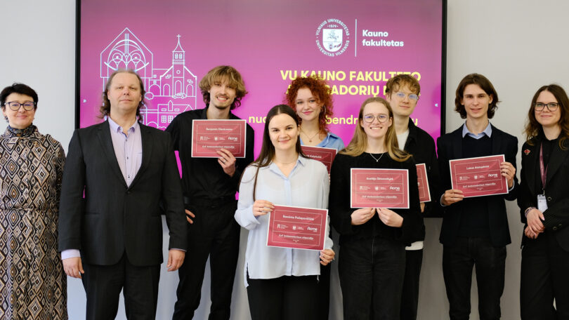VU Kauno fakulteto Ambasadorių dieną pagerbti aktyviausi bendruomenės studentai