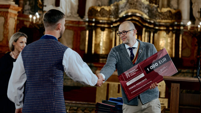The First Civic Leadership Scholarship Awarded at IIRPS VU